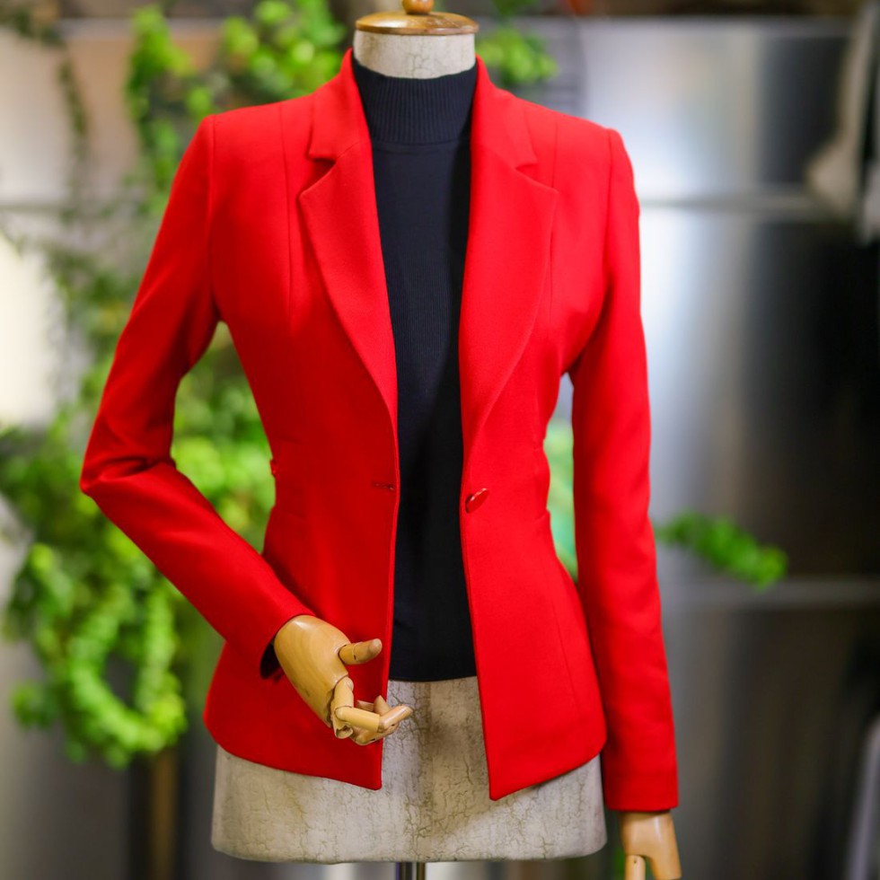 Tailored Single-Button Blazer